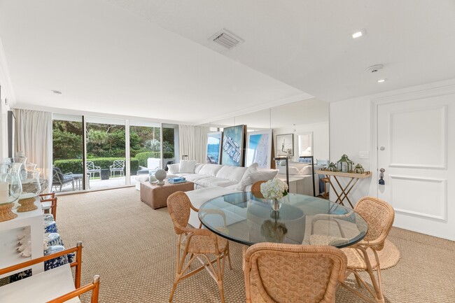 Building Photo - 2774 S Ocean Blvd