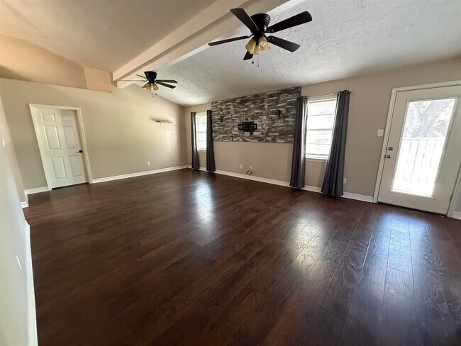 Building Photo - 9260 Josey St