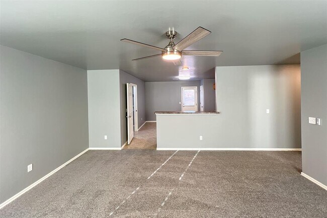 Building Photo - 7802 Bennie Terrace