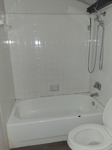 Building Photo - 5310 Keller Springs Rd