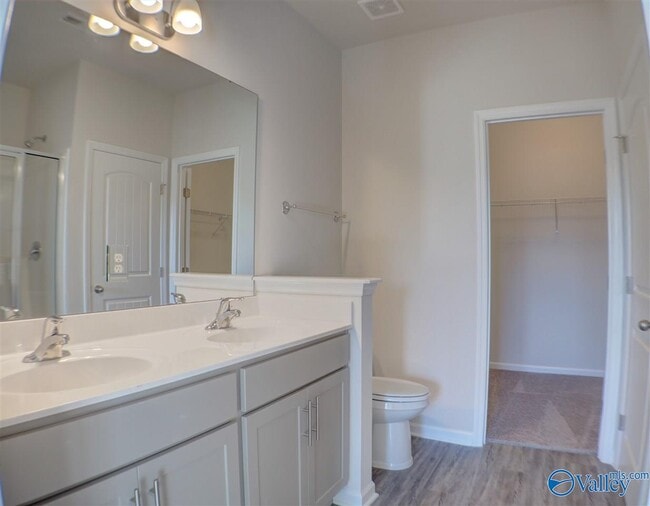 Building Photo - 105 Fern Valley Ct NW