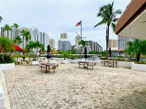 Building Photo - 801 Brickell Key Blvd