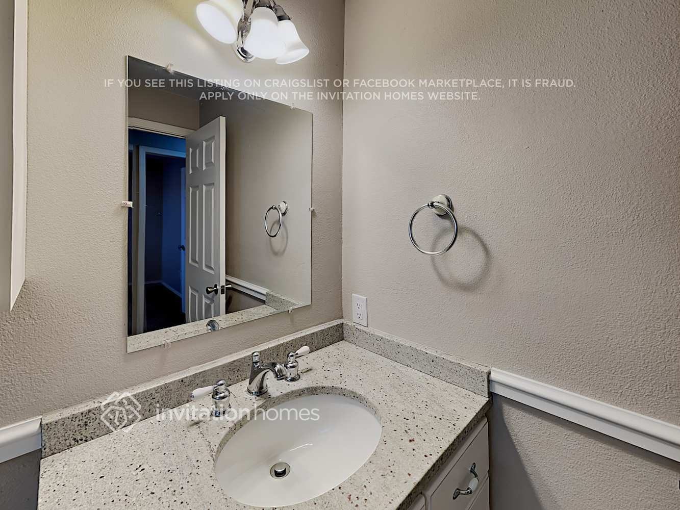Building Photo - 4962 S Richfield Cir