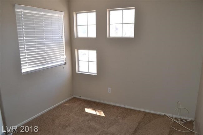 Building Photo - 8006 S Counterpoint Ln