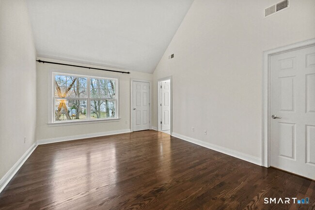 Building Photo - 41 Park Pl Cir