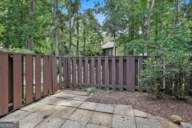 Building Photo - 36 Cobblestone Creek