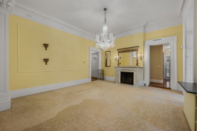 Building Photo - 9 Lyme St