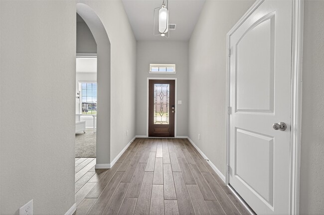 Building Photo - 11676 Whirlaway Dr