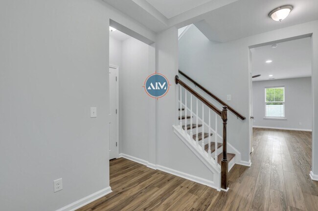 Building Photo - Upgraded 4BR in Heritage at New Riverside – Fenced Yard, Island Kitchen - Available July 15