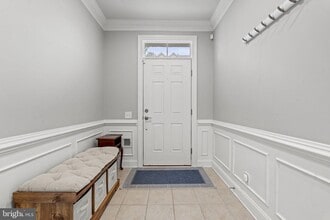 Building Photo - 9618 Stockwell Ln