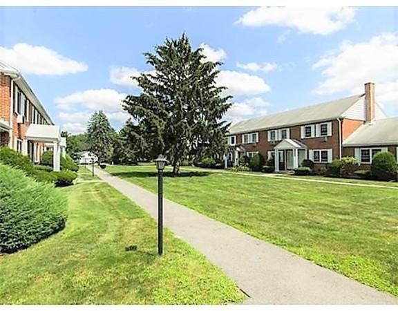 beautiful landscaping - 100 Emerson Gardens Rd