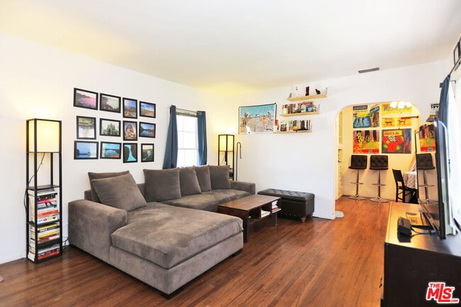 Building Photo - 87 W Glenarm St