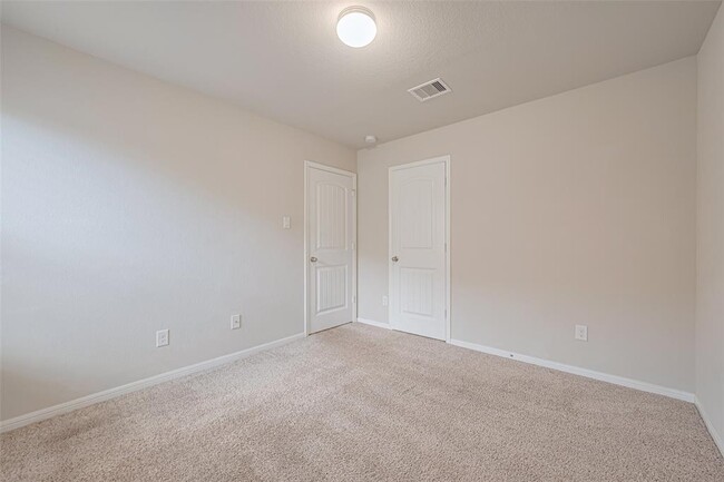 Building Photo - 3010 Veeder Pass Ln