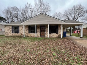 Building Photo - Renovated 3 Bedroom 1 Bath Home for Rent!!