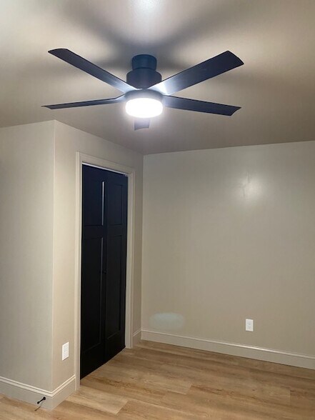 Building Photo - 20 Juniper Ln