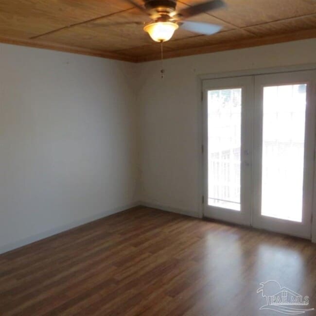 Building Photo - 525 W Gregory St