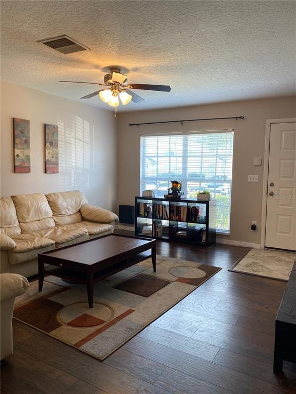 Building Photo - 427 Kensington Lake Cir