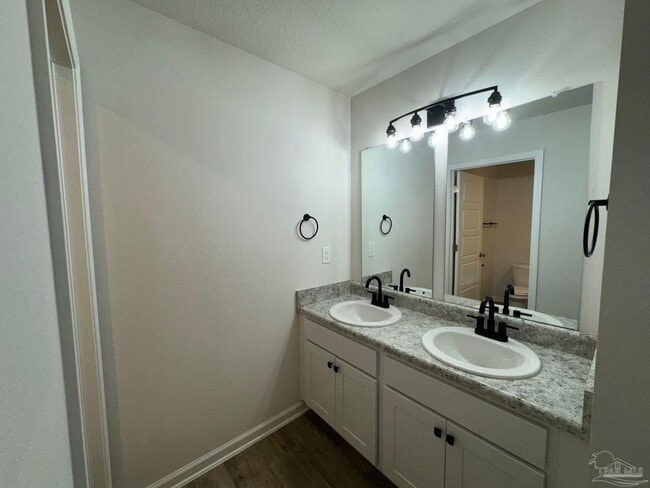 Building Photo - 7529 Steeplechase Blvd