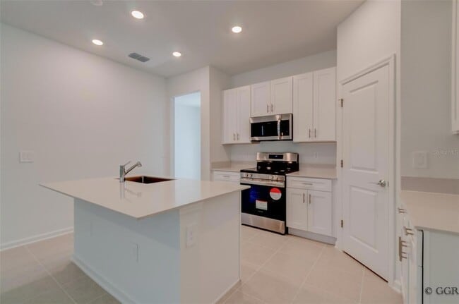 Building Photo - 1880 Rider Rain Ln