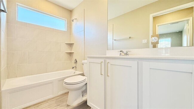 Building Photo - 1517 Chapel Rnch Rd