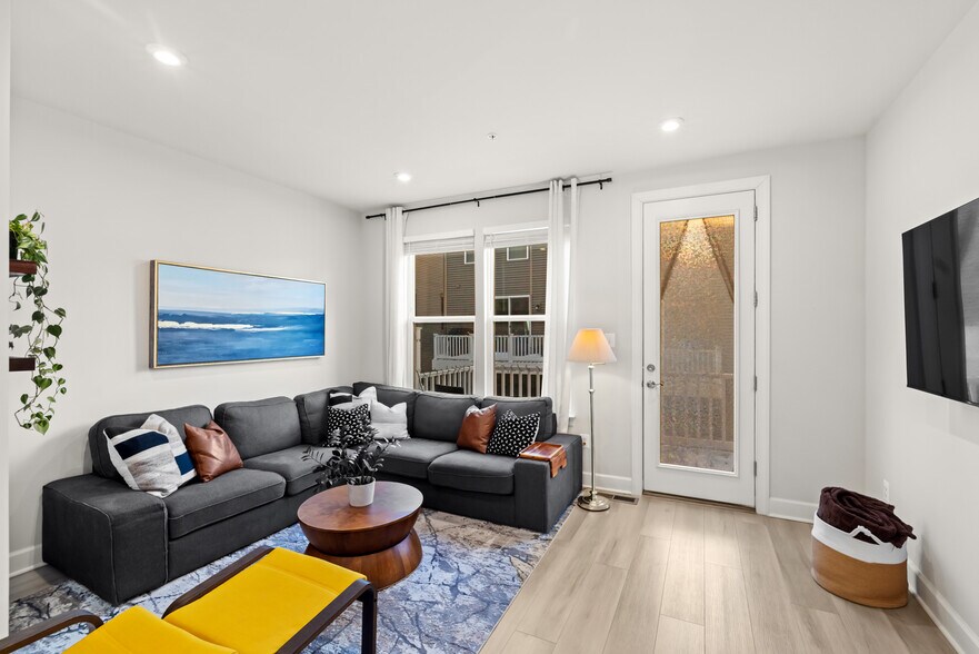 Building Photo - 3582 Stella Blue Dr