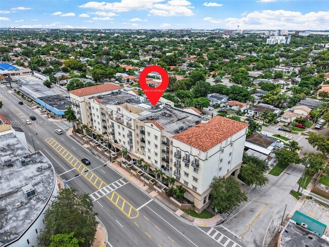 Building Photo - 5271 SW 8th St