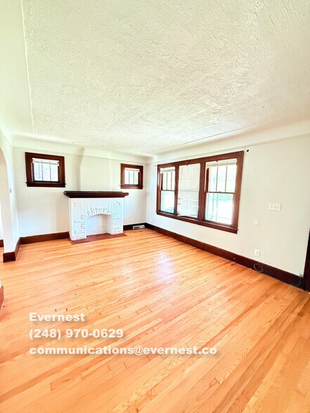 Building Photo - 20465 Greeley