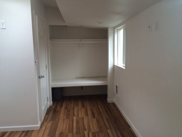 Building Photo - McKinley Rental