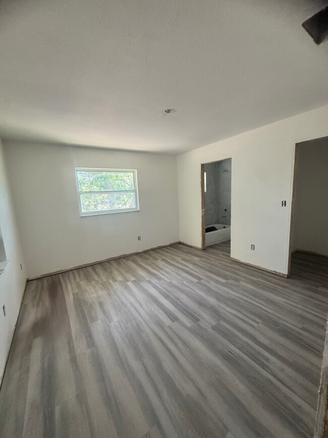 Building Photo - 449 S Sun N Lakes Blvd