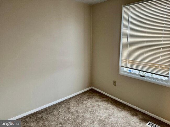 Building Photo - 3723 Castle Terrace