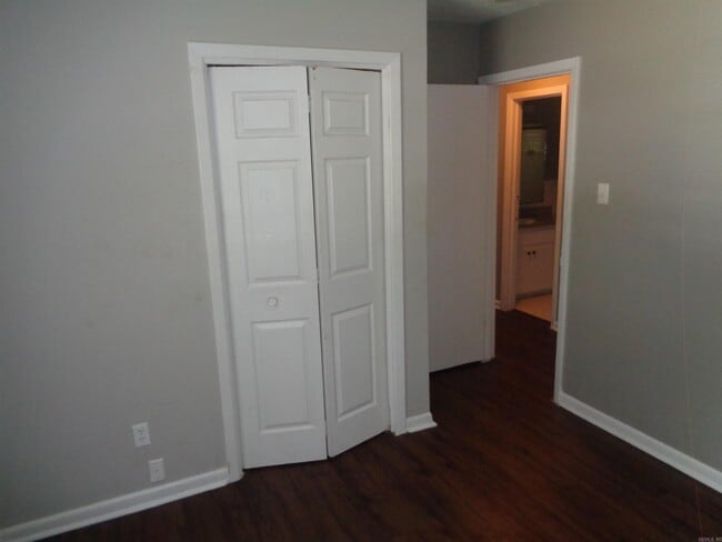 Building Photo - 2915 Wynne Dr