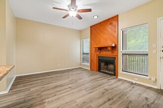 Building Photo - Park Place #204 N/M