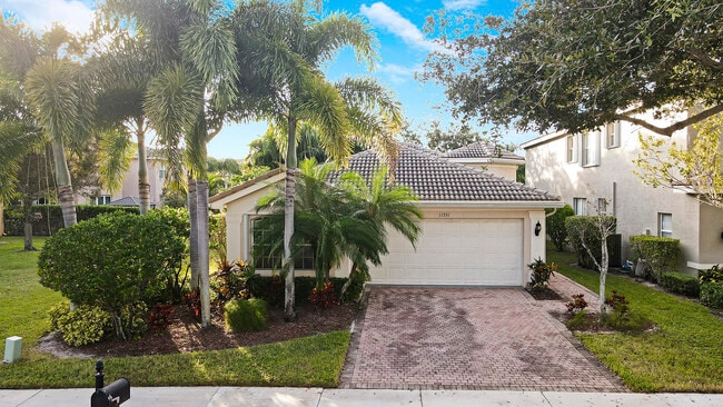 Building Photo - 11351 Majestic Acres Terrace