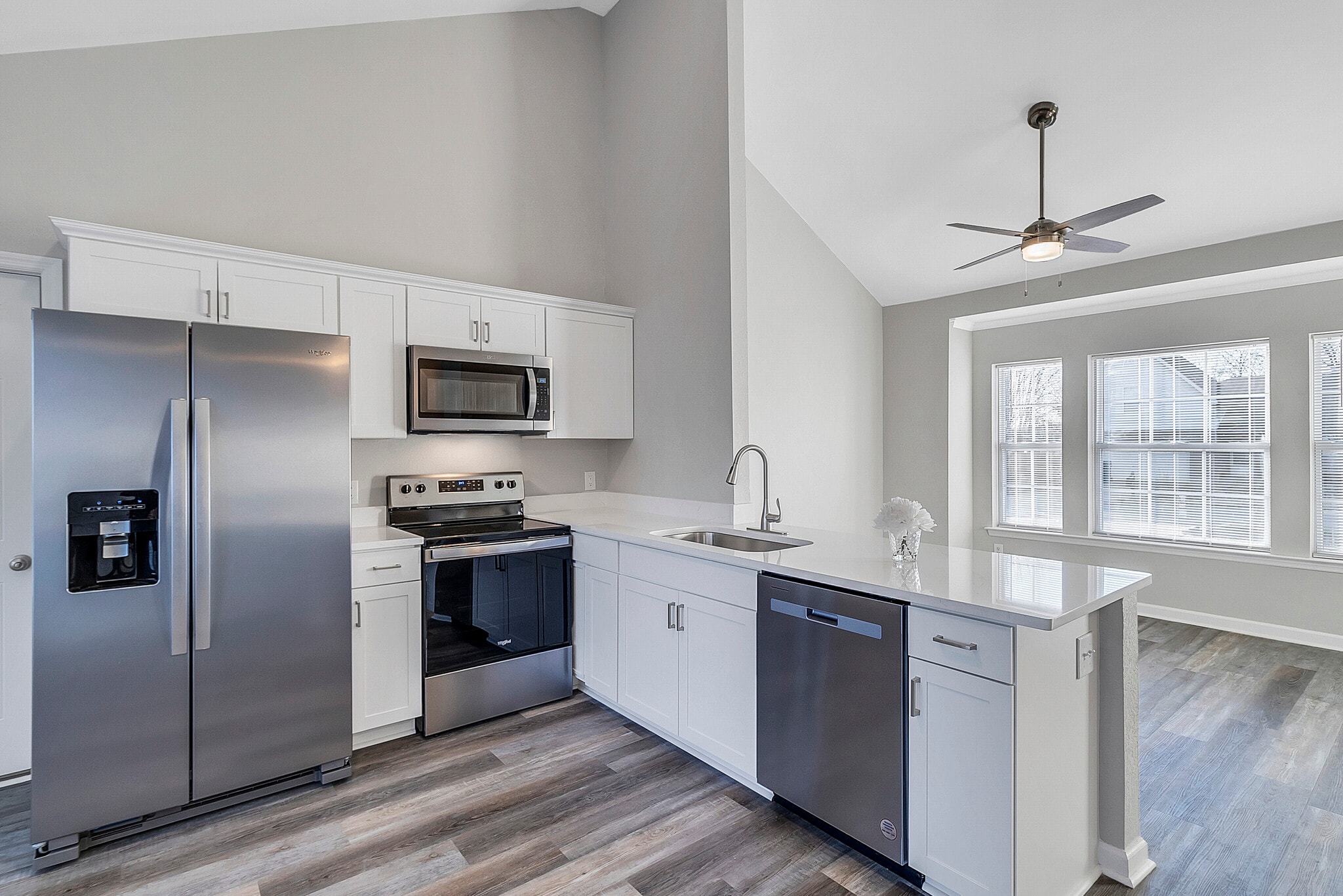 Kitchen - 2285 Joann Dr