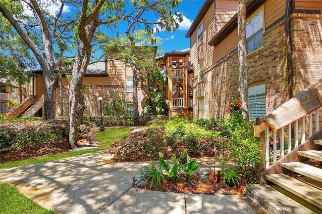 Building Photo - 482 N Pin Oak Pl