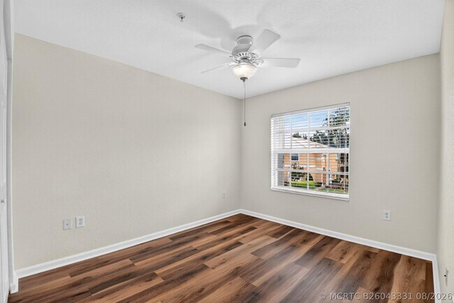 Building Photo - 7662 Spatterdock Dr