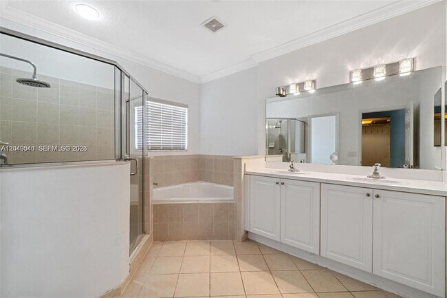 Building Photo - 24301 SW 112 CT