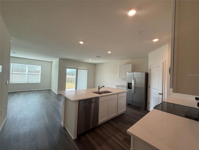 Building Photo - 1043 Morfontaine St