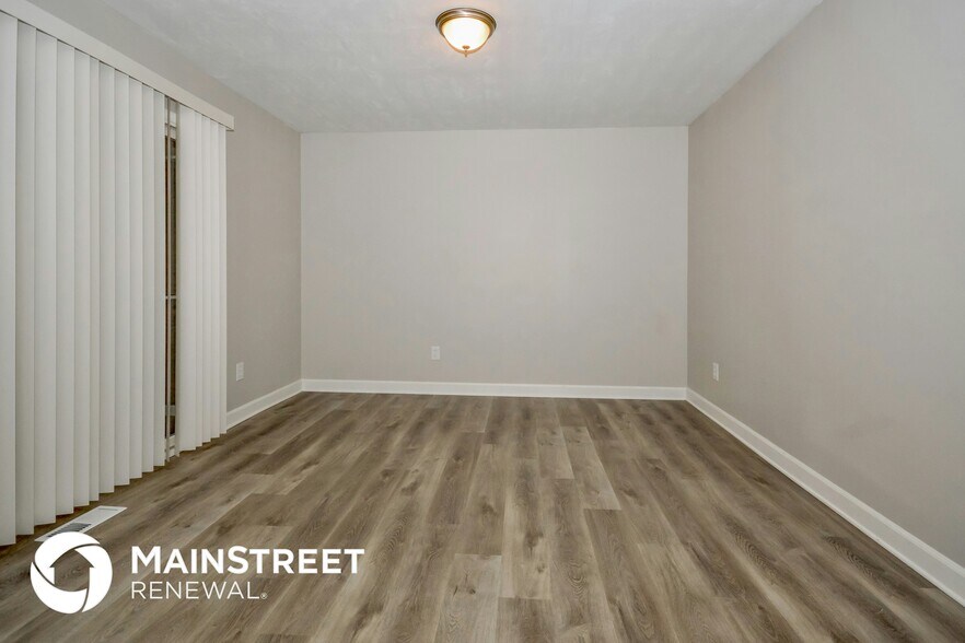 Building Photo - 4038 Whitaker Dr