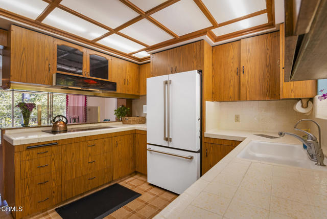 Building Photo - 3139 Linda Vista Rd