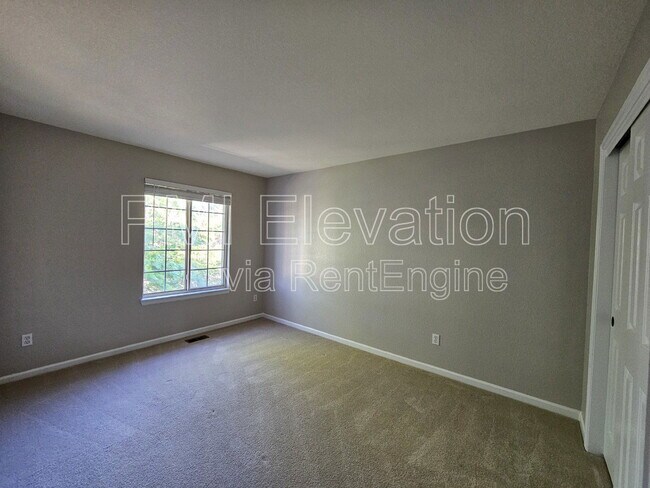 Building Photo - 7101 Mountain Brush Cir