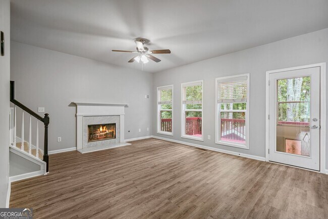 Building Photo - 3687 Vine Springs Trce