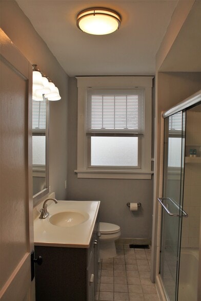 Building Photo - 116 North Street