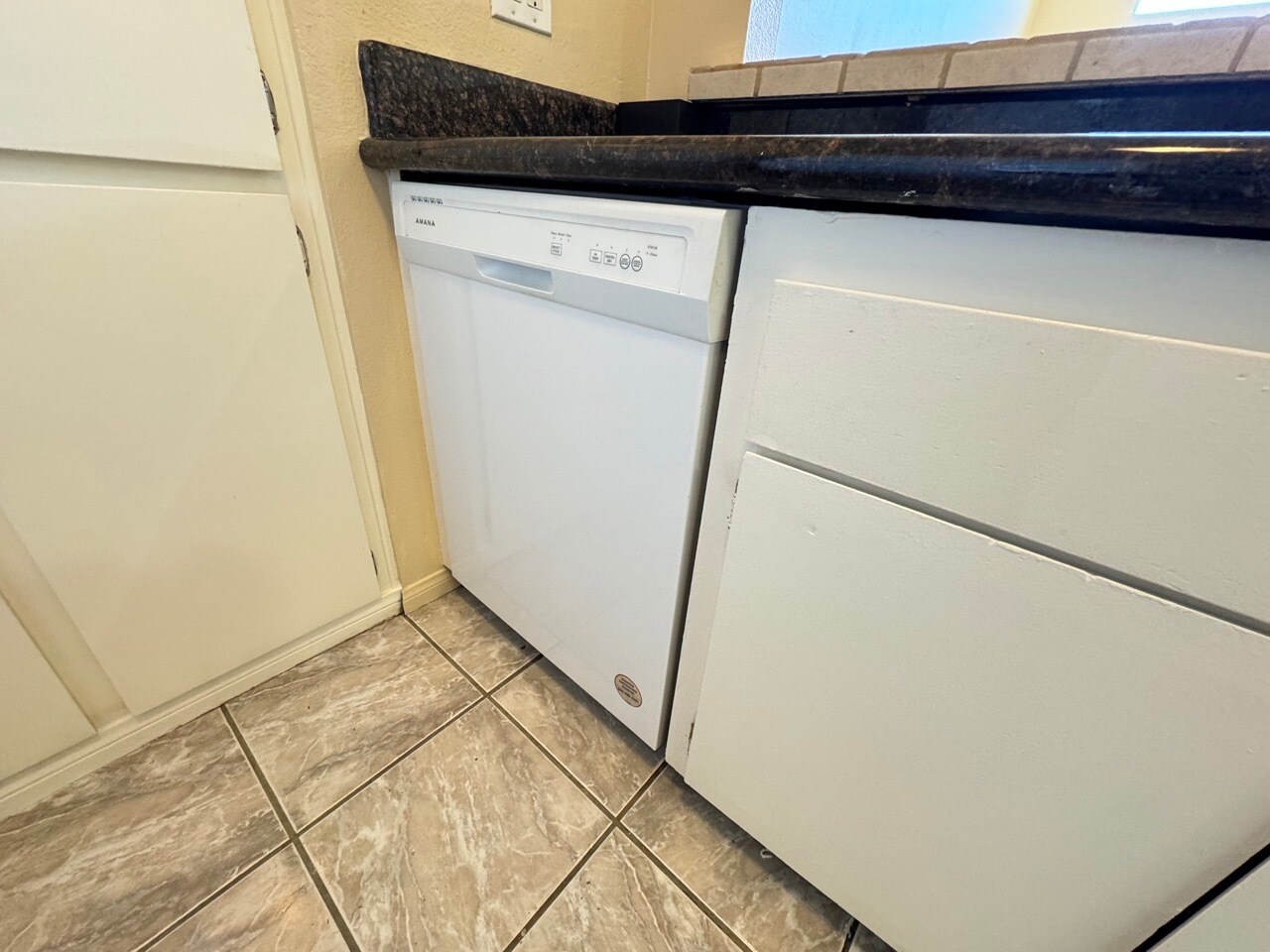 Building Photo - 808 Coriander Dr