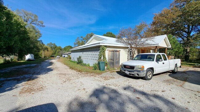 Building Photo - 6271 W Cedar Meadows Ln