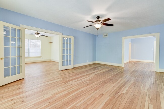 Building Photo - 1737 Branard St