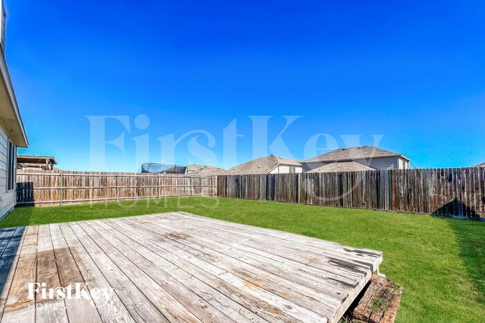 Building Photo - 128 Abelia Dr