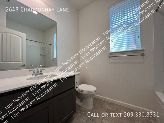 Building Photo - 2648 Chardonnay Ln