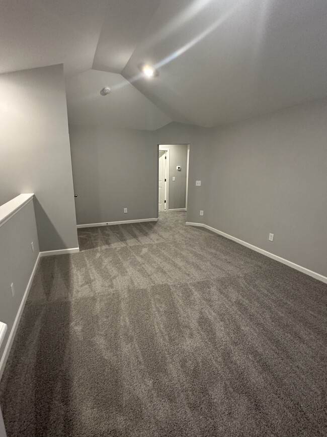 Building Photo - 5806 Bear Trl