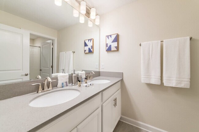 Building Photo - 4829 Memories Ln